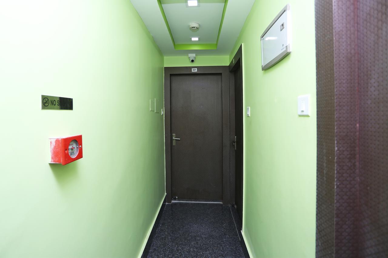 Oyo 9975 Hotel Asmeet Kolkata Ngoại thất bức ảnh